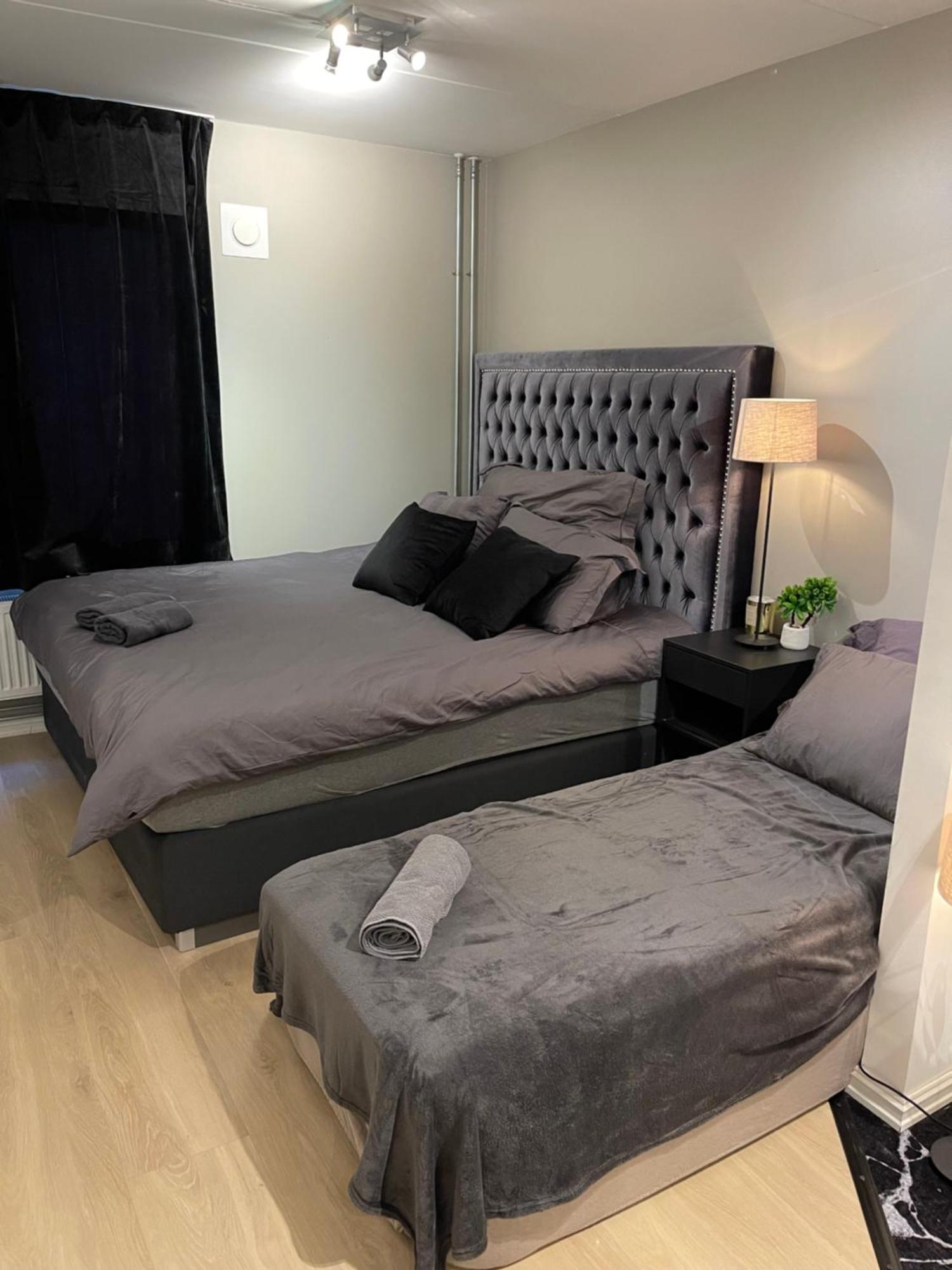 Luxurious Modern Room In Central Oslo - Eur 4K Expensive Bed And 82" Cinematic Tv Dış mekan fotoğraf