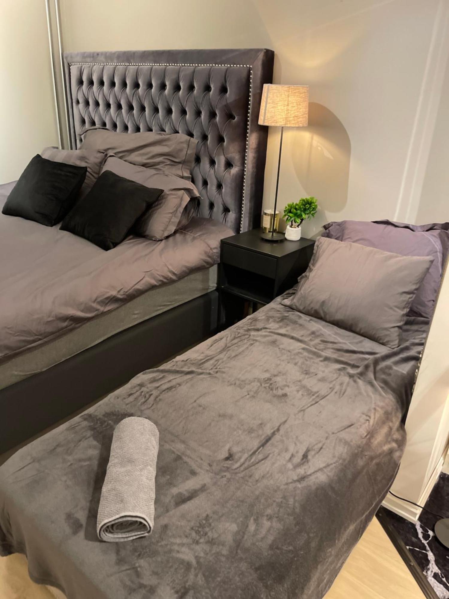 Luxurious Modern Room In Central Oslo - Eur 4K Expensive Bed And 82" Cinematic Tv Dış mekan fotoğraf